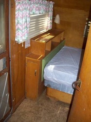 1952 Imperial Spartanette Bedroom 2