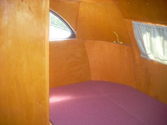 1946 Spartan Manor rear bed