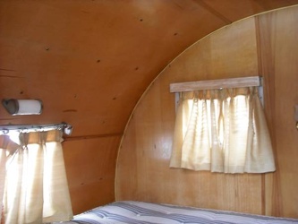 1950 Mobile Sportsman Bedroom