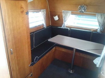 1954 Chris Craft Dinette 2