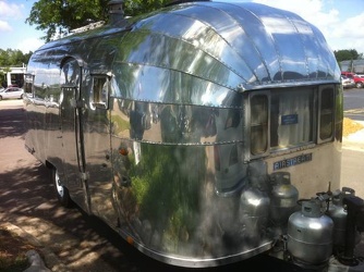 1954 Airstream Safari Front