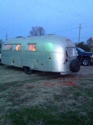 1962 Airstream Tradewind Driver Side