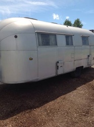 1962 Airstream Tradewind Driver Side. Front