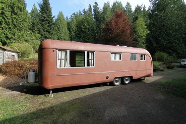 1953 Vagabond 262 Driver Side