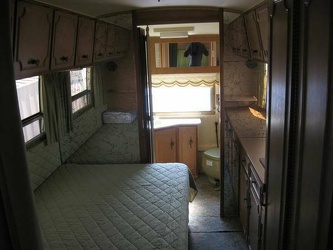 1972  Avion Voyageur Bedroom