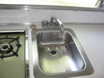 1967 Aristocrat Lo-Liner Sink