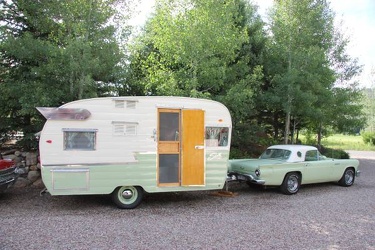 1961 Shasta Airflyte Entrance 4