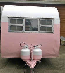 1953 Shasta Skylark Front