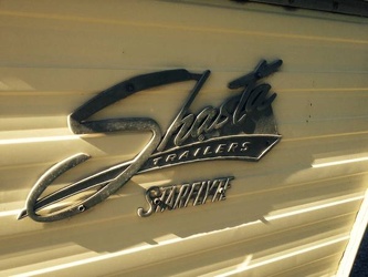 1969 Shasta Starflyte Emblem