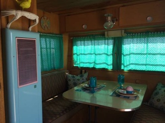 1962 Holiday Rambler Dinette 2