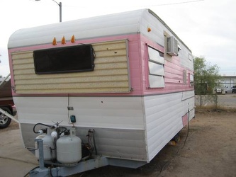 1963 Holiday Rambler Front