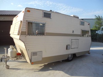 1969 Shasta Starflyte Driver Side 2