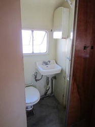 1949 Vagabond Bathroom