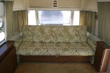 1977 Airstream Overlander Sofa 3