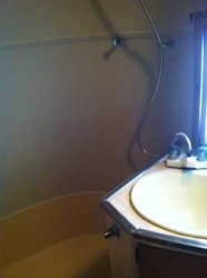 1969 Avion Bathroom 2