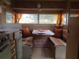 1967 Aristocrat Land Commander Dinette