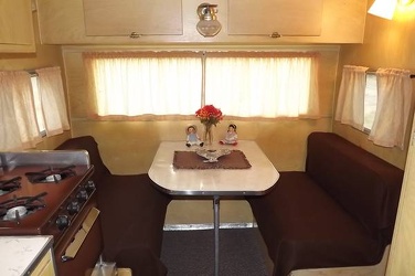 1962 Aloha Dinette