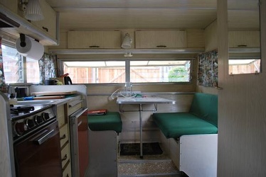 1967 Aristocrat Lo-Liner Dinette 3