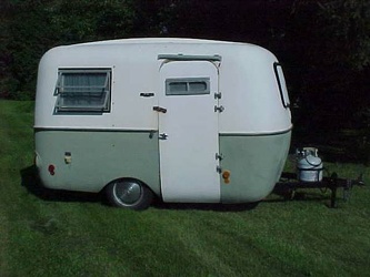 1972 Boler Entrance