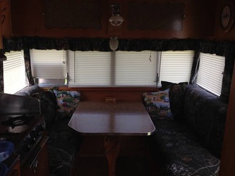 1962 Shasta Aeroflyte Dinette