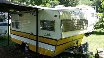 1968 Shasta Loflyte Entrance 2