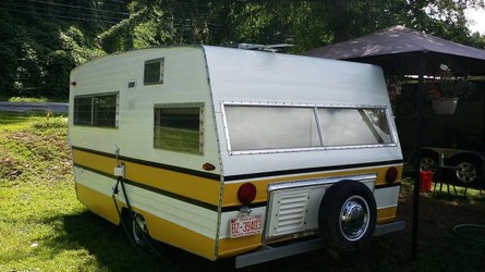 1968 Shasta Loflyte Rear