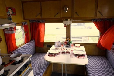 1965 WestWind Dinette