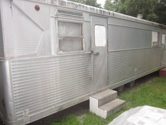 1957 Spartan Royal Manor Rear Entrance