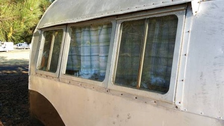 1949 Kit Front Windows