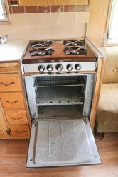 1962 Kenskill Oven