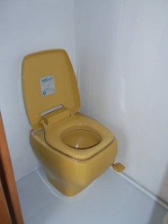 1965 Aladdin Toilet