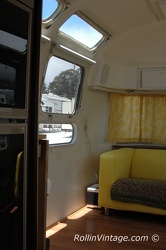 1973 Airstream Land Yacht Sovereign Front Windows