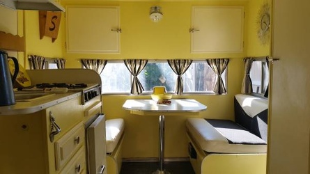 1972 Scotsman Dinette