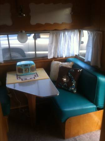 1956 Shasta Dinette.jpg