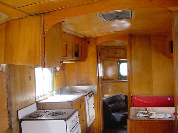 1948 Zimmer Kitchen.jpg
