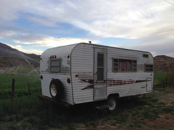 1969 Roadrunner 17' Exterior.jpg