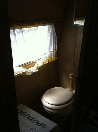 1966 Aljo Bathroom 2.jpg